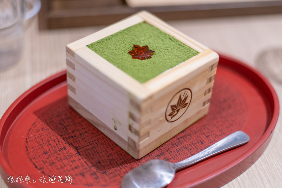 台中紅葉茶屋，必吃的美味「宇治抹茶提拉米蘇」，來自日本鐮倉的人氣名店，首先進駐台中三井 Outlet
