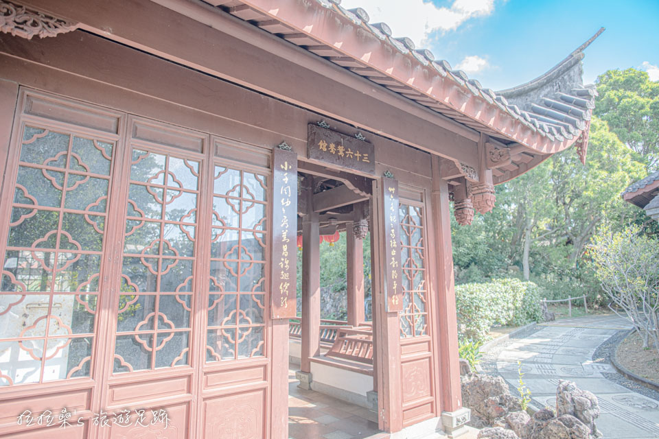 日本沖繩福州園，叢桂亭、三十六鴛鴦館，也都保留了福州傳統建築的精粹