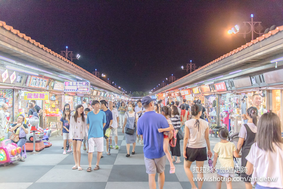 花蓮東大門夜市，東台灣吃喝玩樂一把罩的熱門夜市，在地必吃排隊美食推薦～