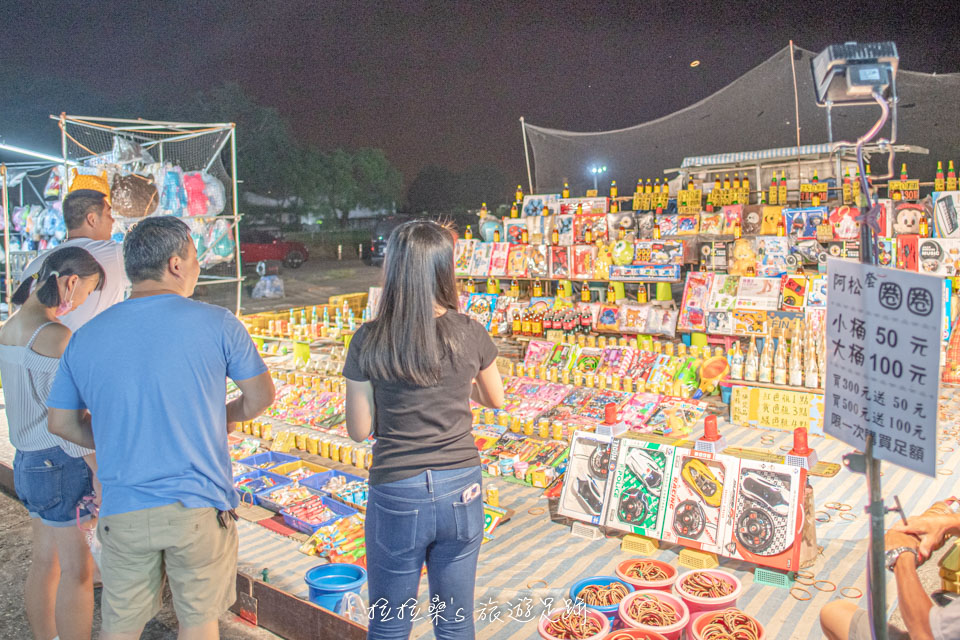 南投埔里城觀光夜市有許多適合小朋友的遊戲攤位